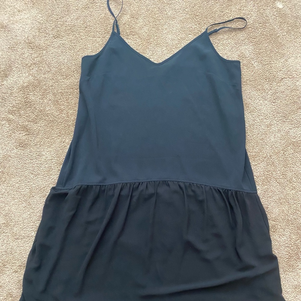 Tildon black dress